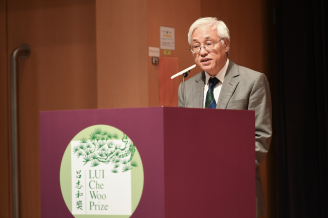 香港大學首席副校長譚廣亨教授